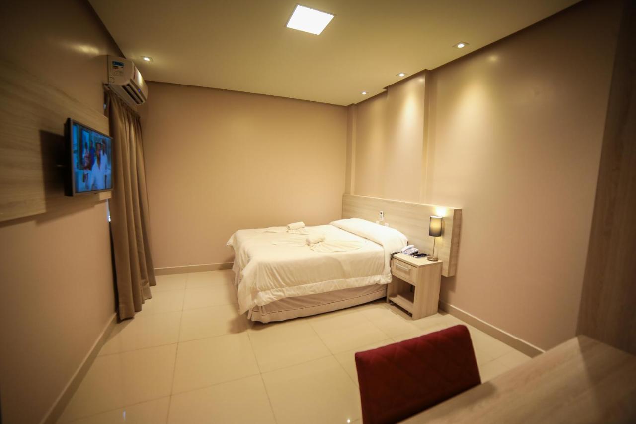 Hotel London ซานตาเรม ภายนอก รูปภาพ