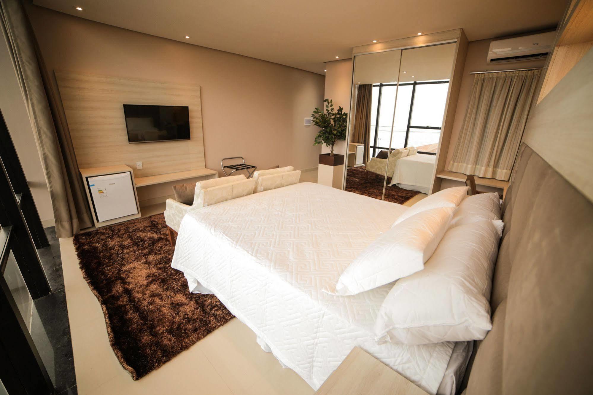 Hotel London ซานตาเรม ภายนอก รูปภาพ