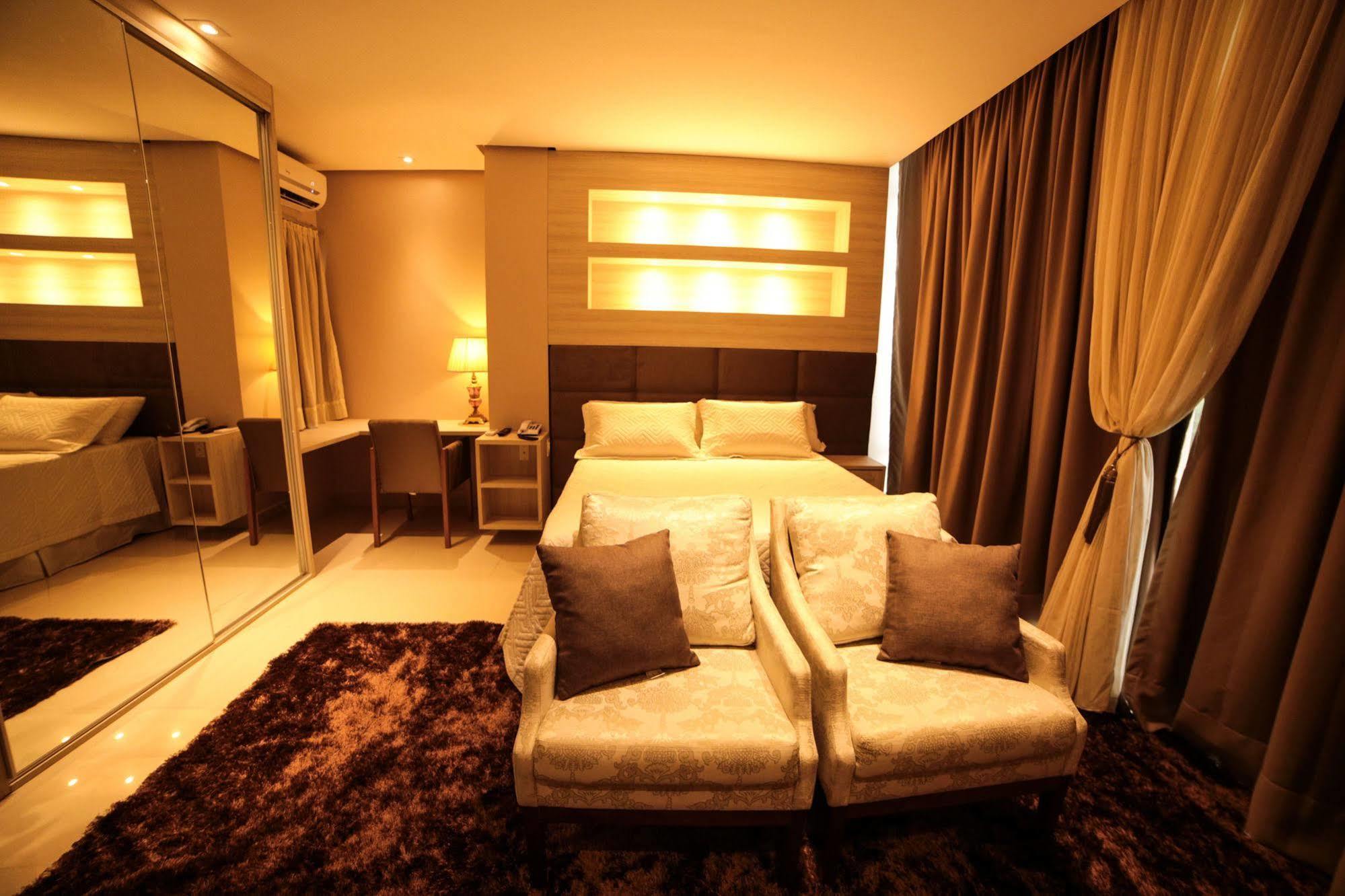 Hotel London ซานตาเรม ภายนอก รูปภาพ